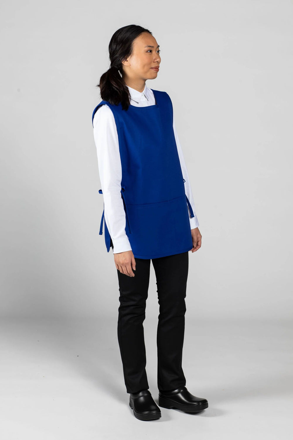 blue apron dress code Amazon.com: Bonuci Plain Bib Aprons Bulk Unisex Painting Kitchen Apron with  2 Pockets for Adult Women Chef Cooking(Blue,50 Pcs) : Home & Kitchen
